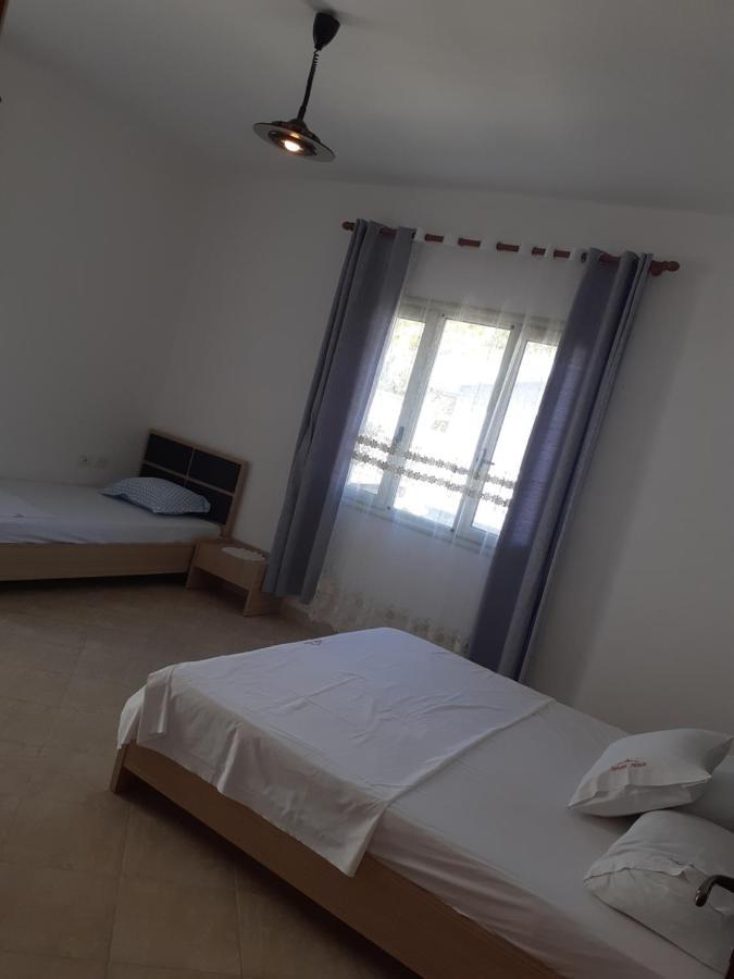 Sunset House Aurora&Ersi Apartment Орикум Екстериор снимка