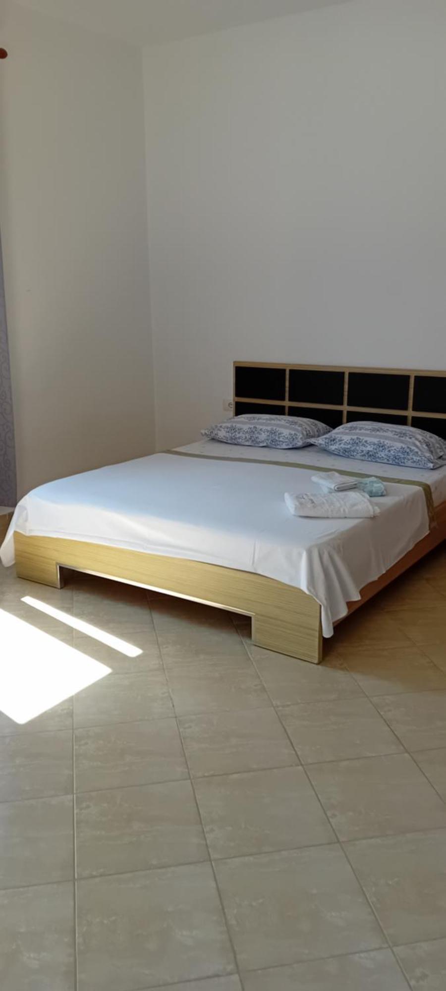 Sunset House Aurora&Ersi Apartment Орикум Екстериор снимка