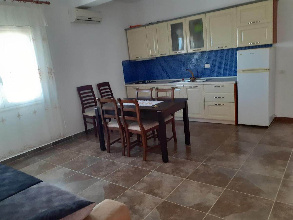 Sunset House Aurora&Ersi Apartment Орикум Стая снимка